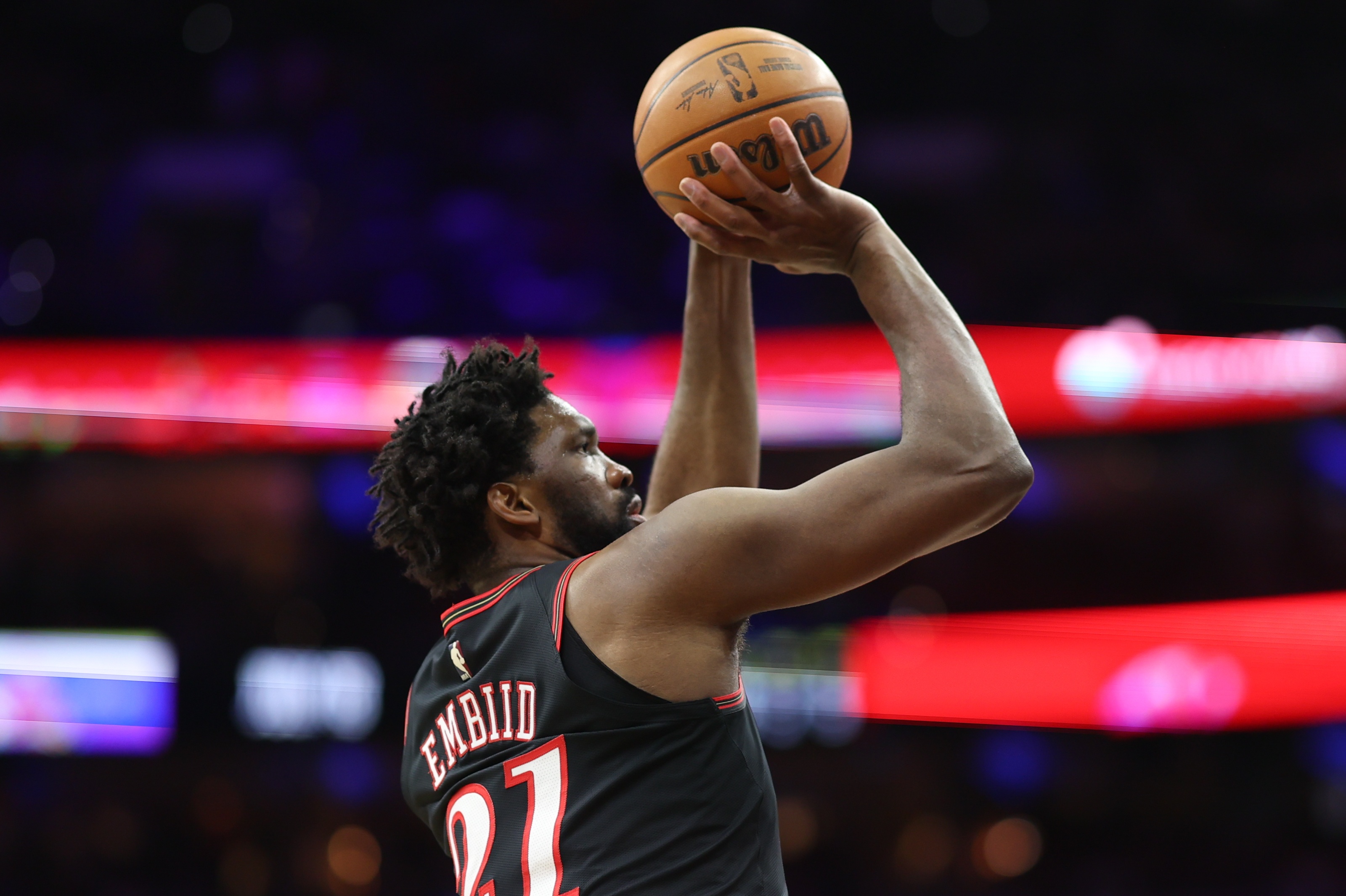 kaiyun-大帝回来了！恩比德本月5次砍下30+ 此前三个月合计仅3次